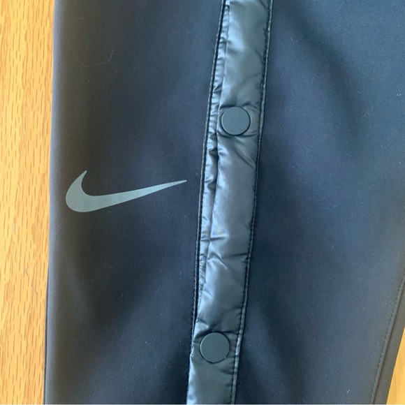 Nike Pants Women’s Sportswear City Ready Snap Leg Size XS Black CJ4022-010 - Picture 10 of 12